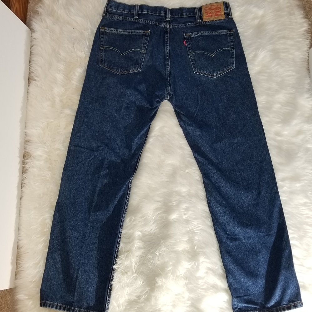 Levi 505 Men's Jeans sz 38x32 True sz 37x30 - Picture 2 of 8
